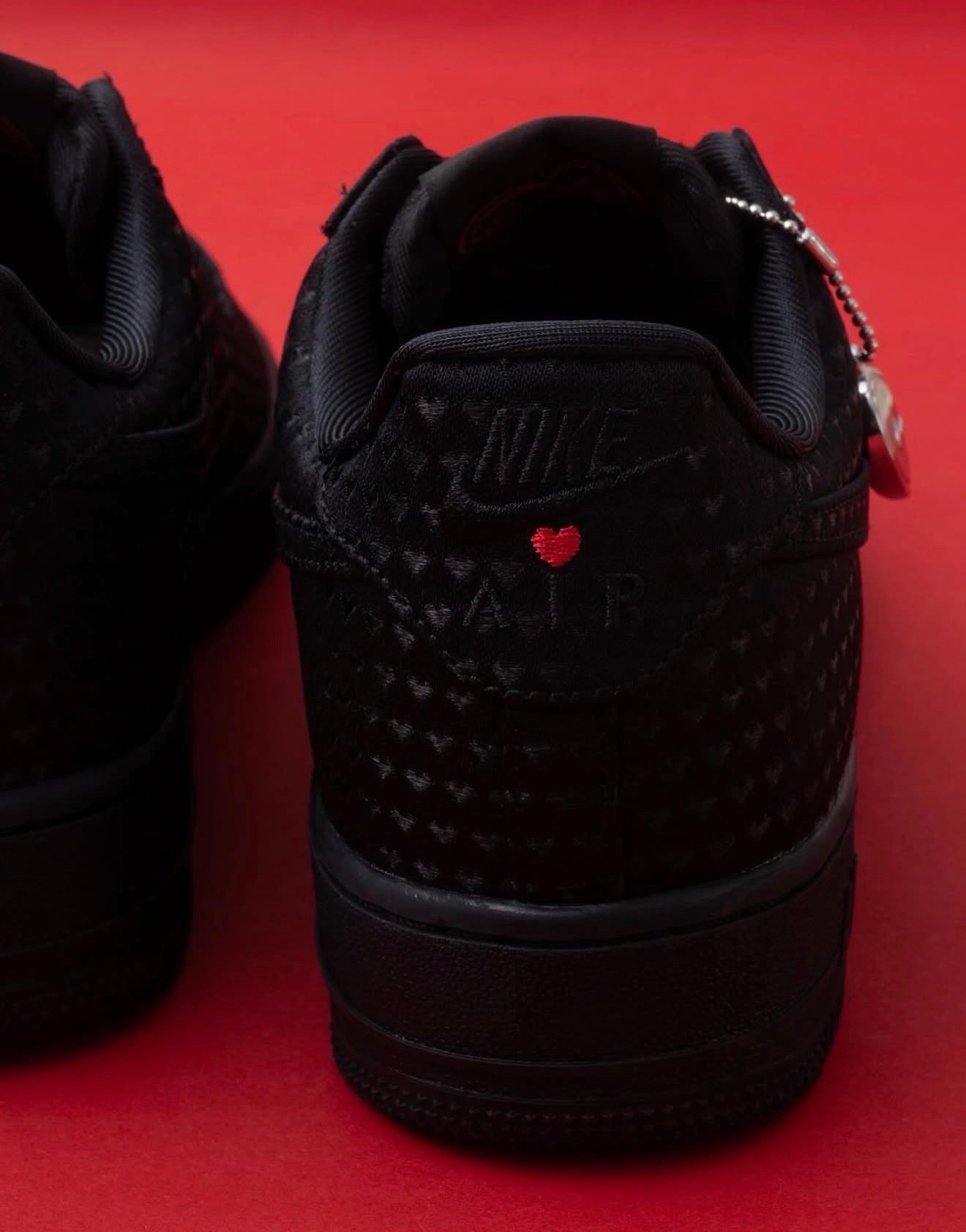 Airforce 1 Low Valentine's Day Black (2026)