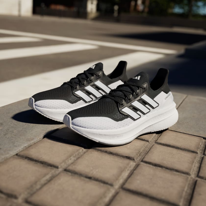 Ultraboost 5 Core Black / Cloud White