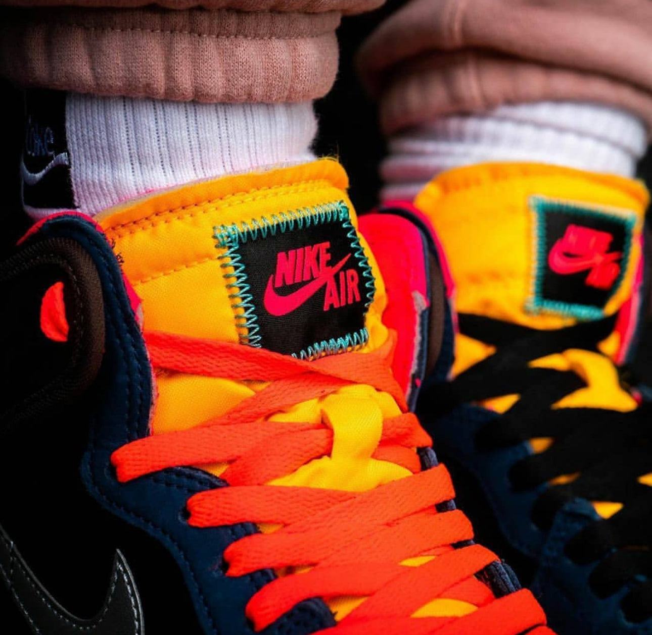Air Jordan Retro 1 High Biohack
