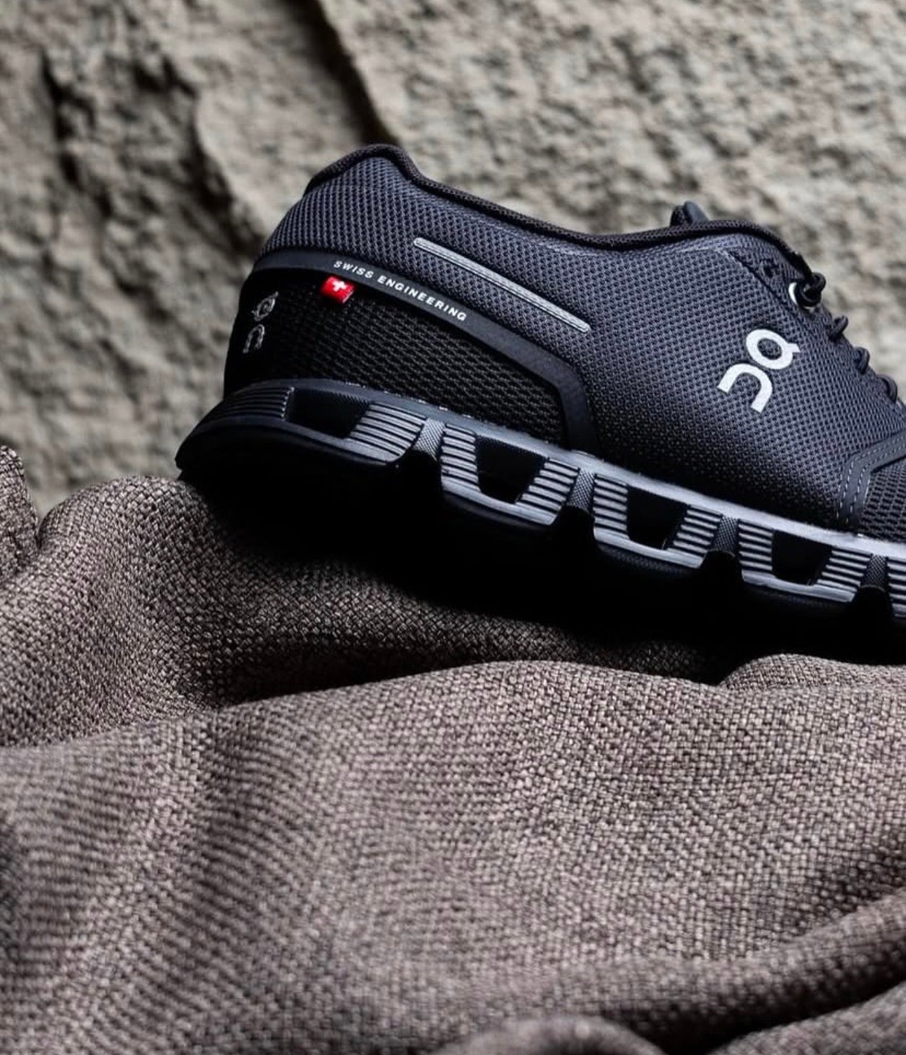WMNs On Running Cloud 5 Triple Black