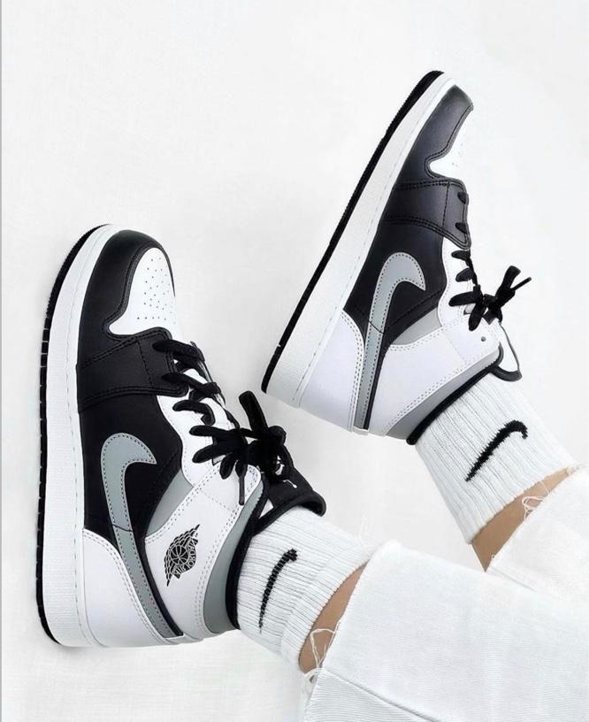 Air Jordan 1 Retro Mid “White Shadow”