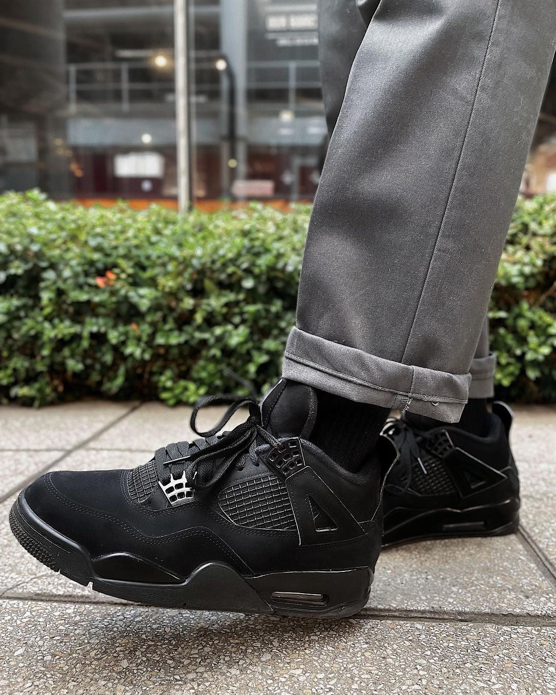 Air Jordan 4 Black Cat