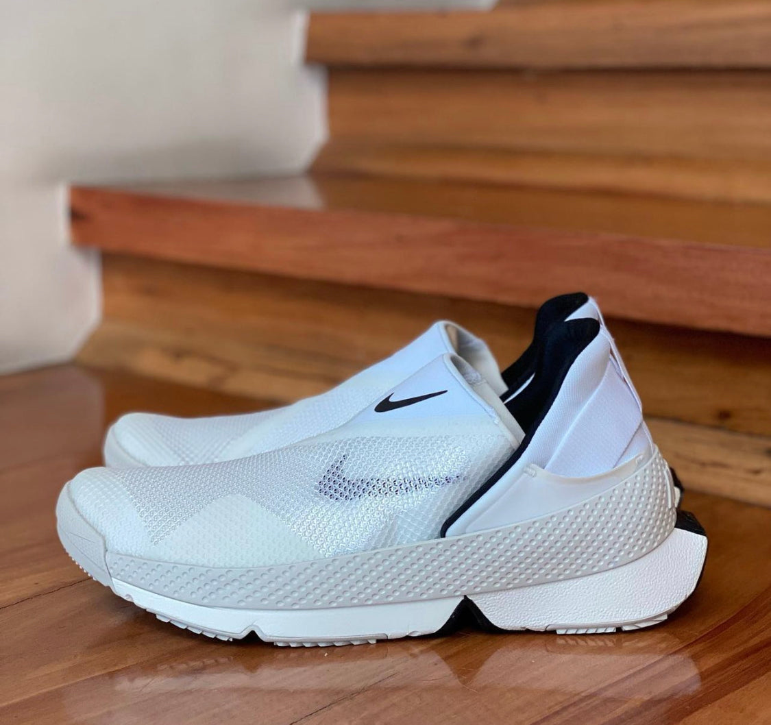 Go Flyease “ Slip on “ ( Triple White )