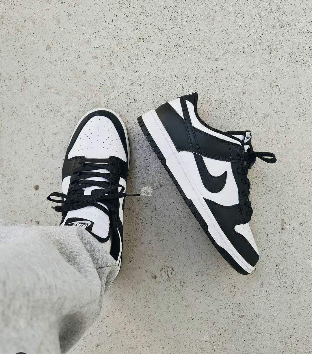 Dunk Low Panda