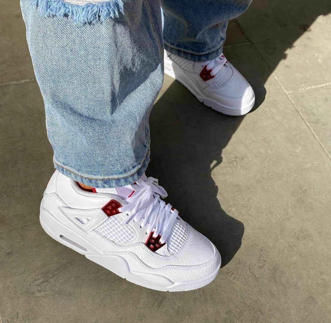 Air Jordan 4 Metallic Red