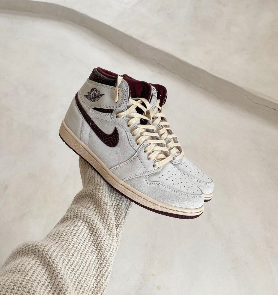 Air Jordan 1 Retro High OG A Ma Maniére