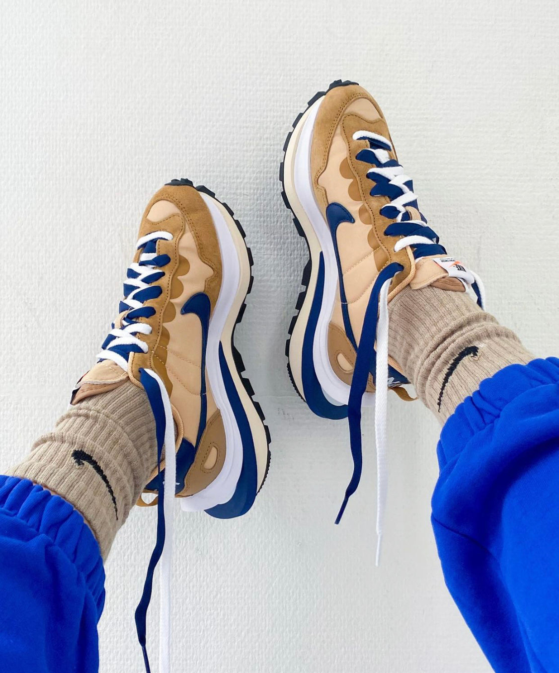 Air Sacai x Vaporwaffle Sesame Blue Void