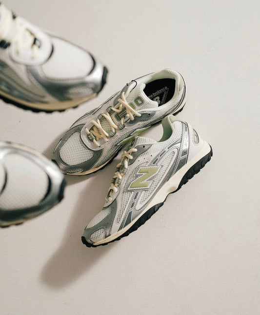 NB Balance 204L Silver Metallic Sage Green