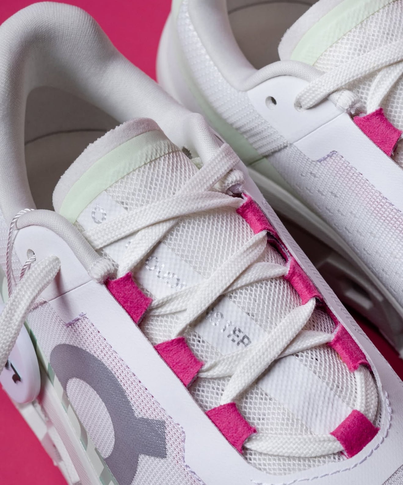 WMNs On Running Cloudmonster White Lima