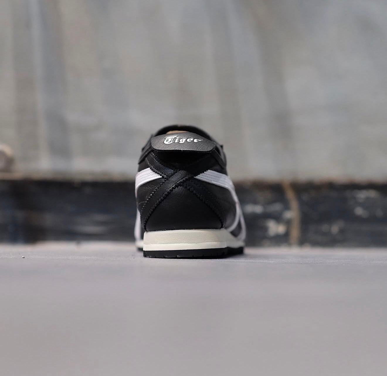 Mexico 66 SD Lace Up Black White