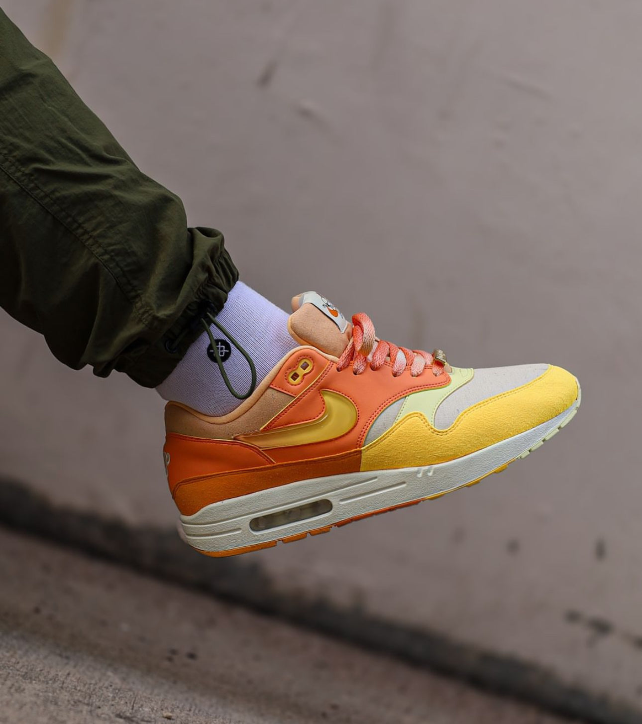 WMNs Airmax 1 “ Orange Frost “