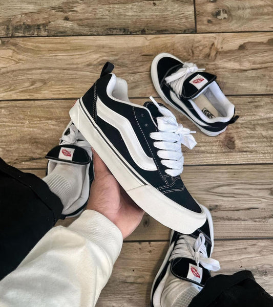 WMNs Vans Knu Skool Black White