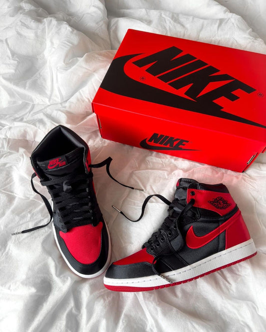 Air Jordan 1 High Satin Bred