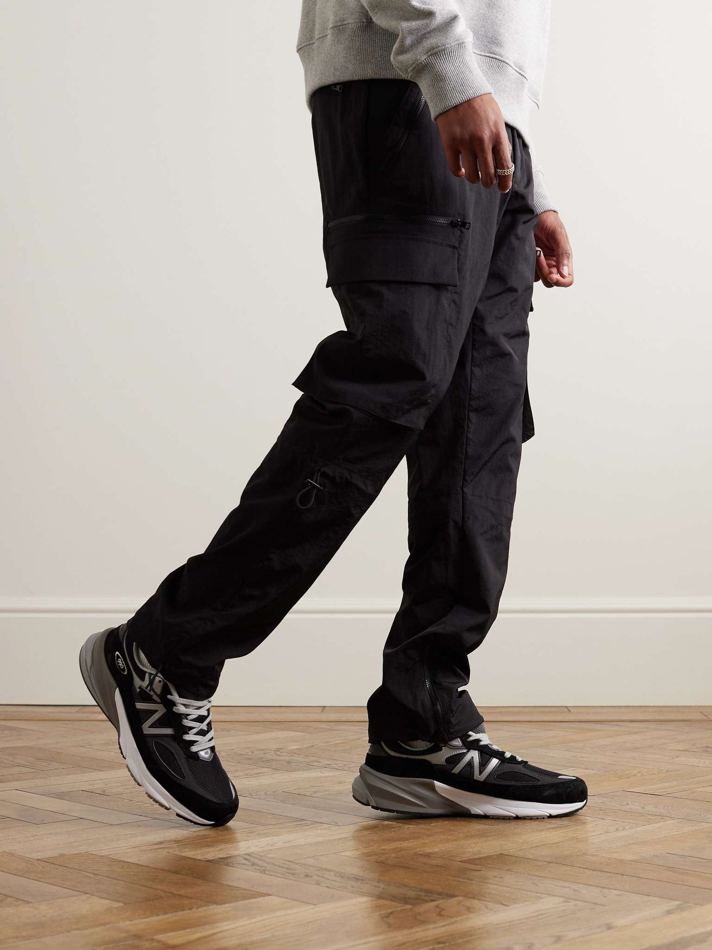 NB Balance 990 v6 Black