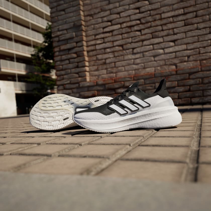 Ultraboost 5 Core Black / Cloud White