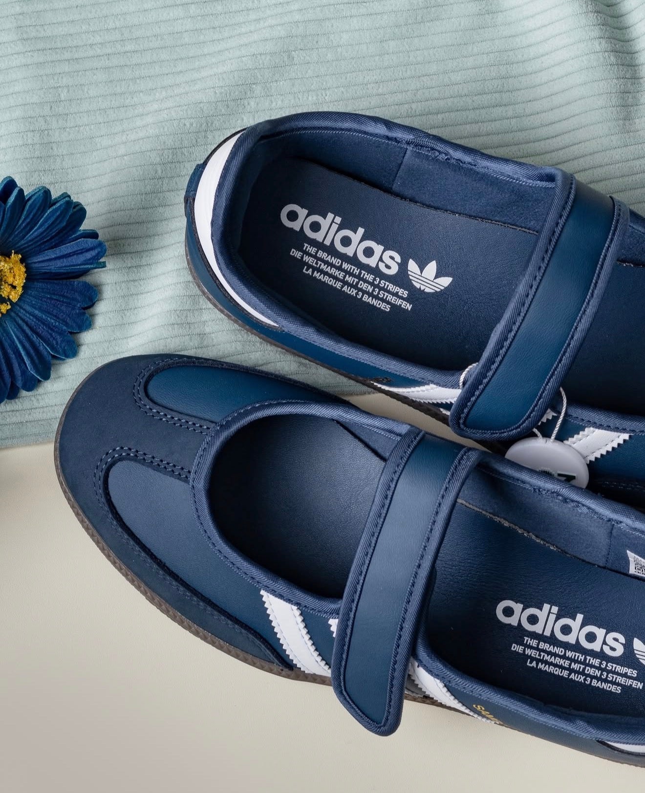 WMNs Samba Jane Crew Navy White