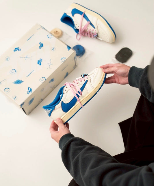 Air Jordan 1 Retro Low OG SP Fragment x Travis Scott Sail Military Blue