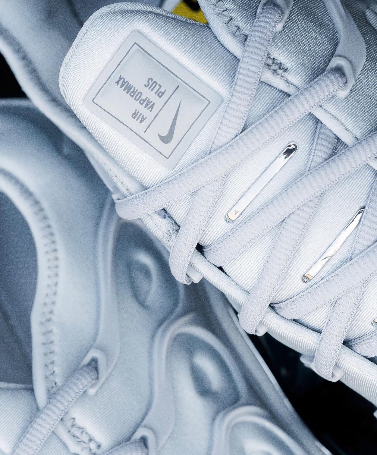 Vapormax Plus White