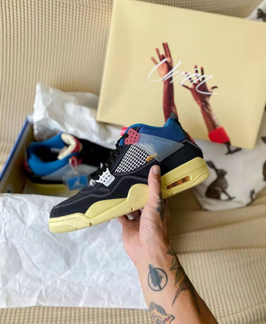 Air Jordan 4 Union Off Noir