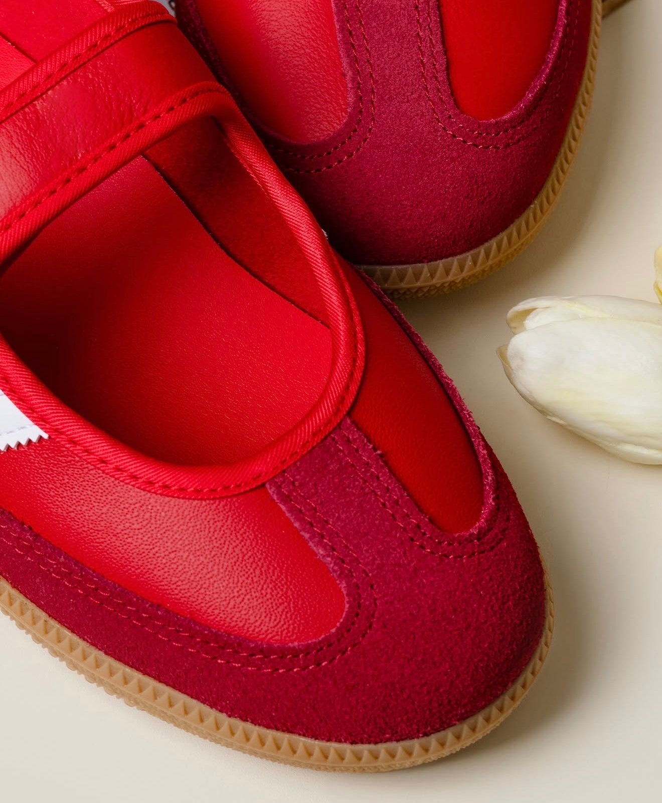 WMNs Samba Jane Scarlet White Gum
