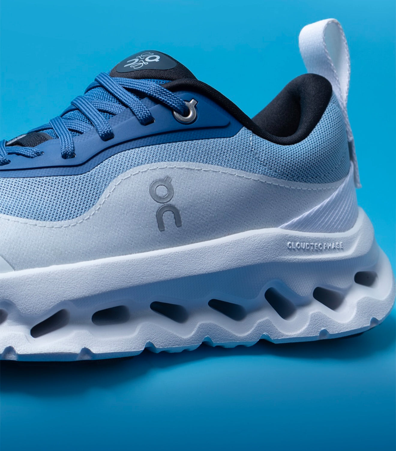 On Running Cloudtilt 2 LOEWE White Blue