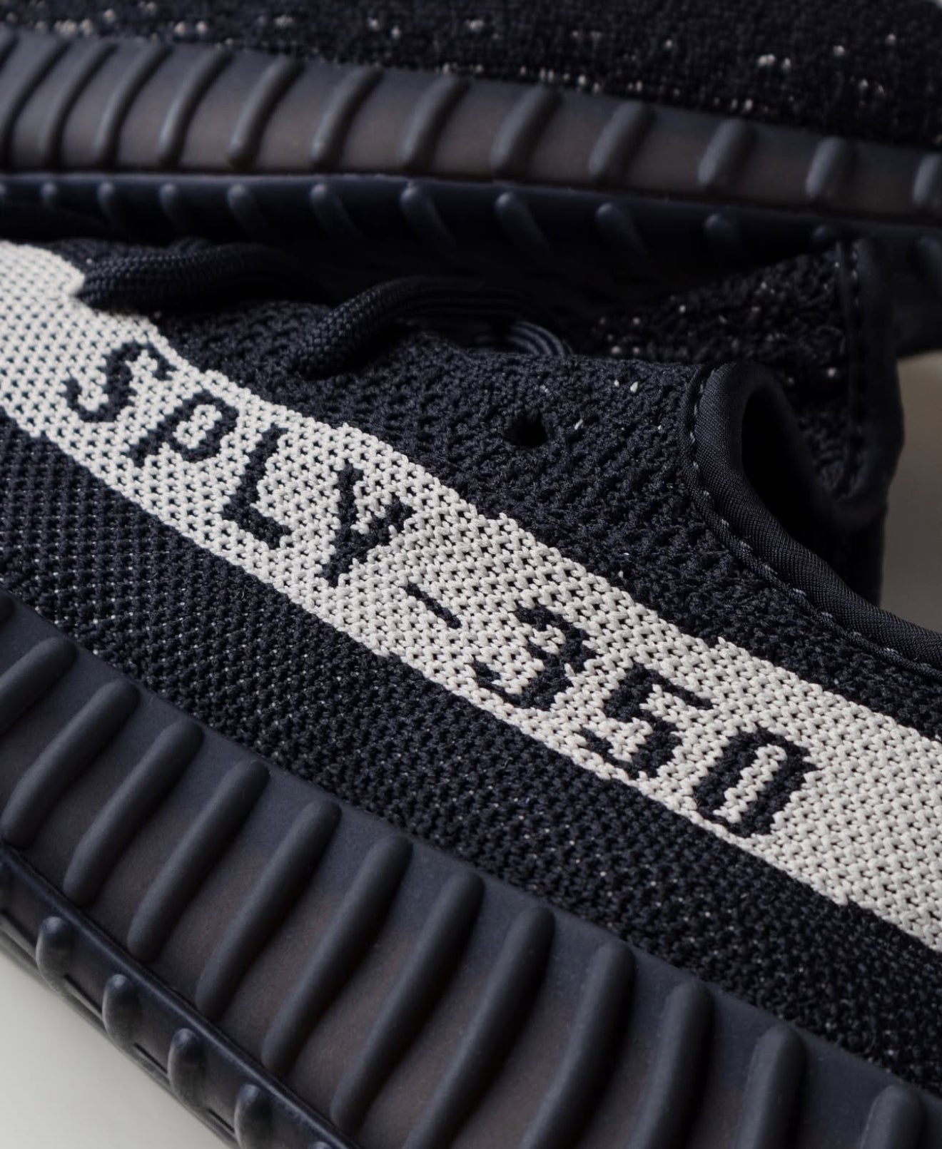 Yeezy Boost 350 V2 Oreo