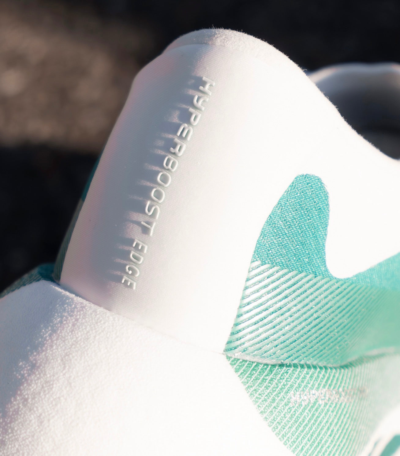 Hyperboost Edge White EQT Green