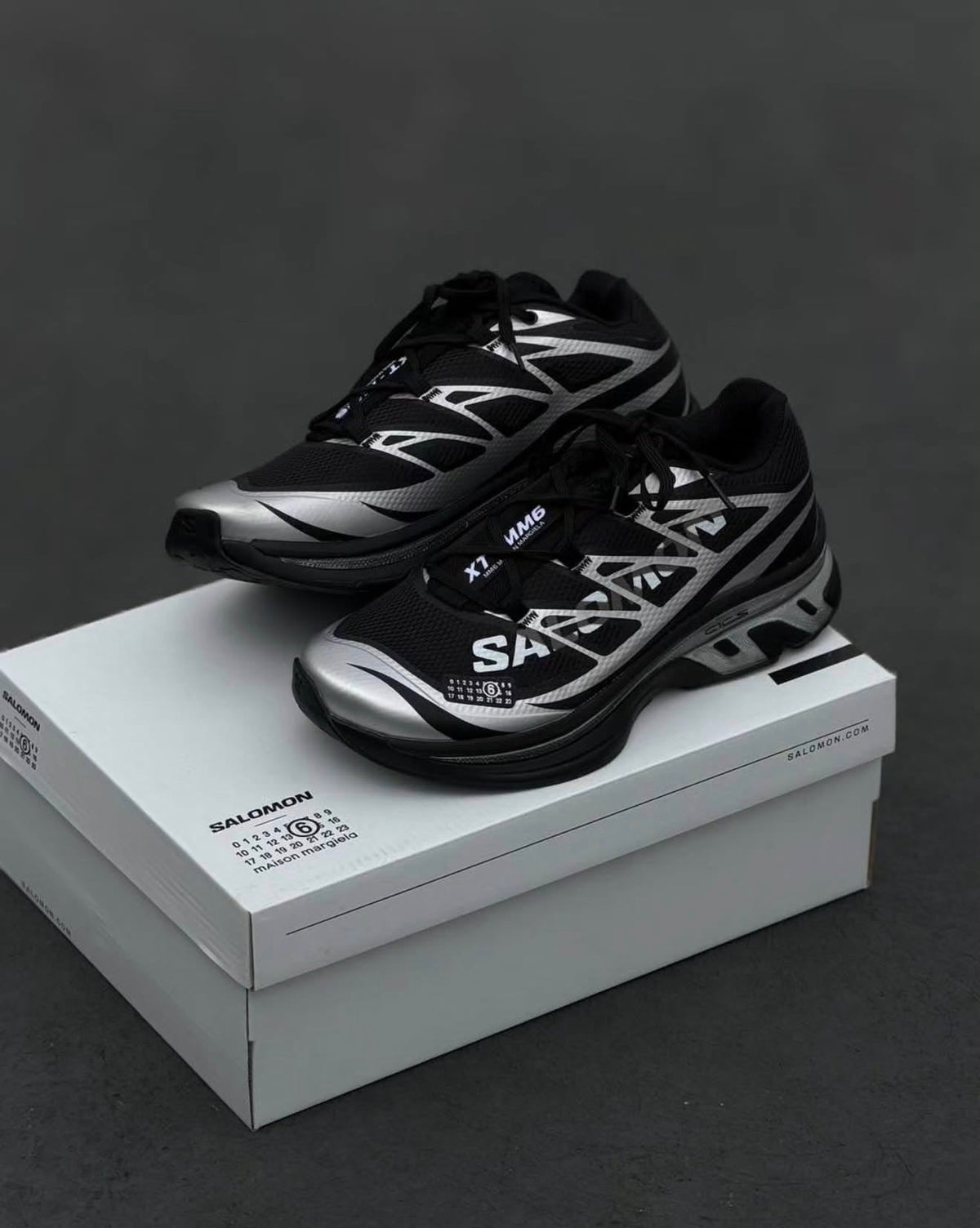 Salomon XT-MM-6 MM6 Maison Black Silver