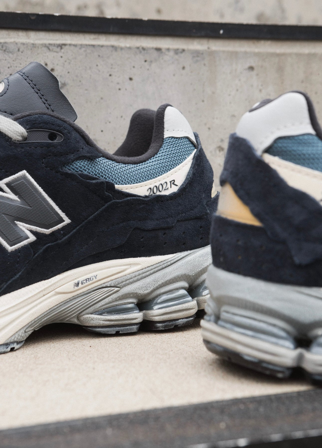 NB Balance 2002r Refined Future Pack Dark Navy Blue
