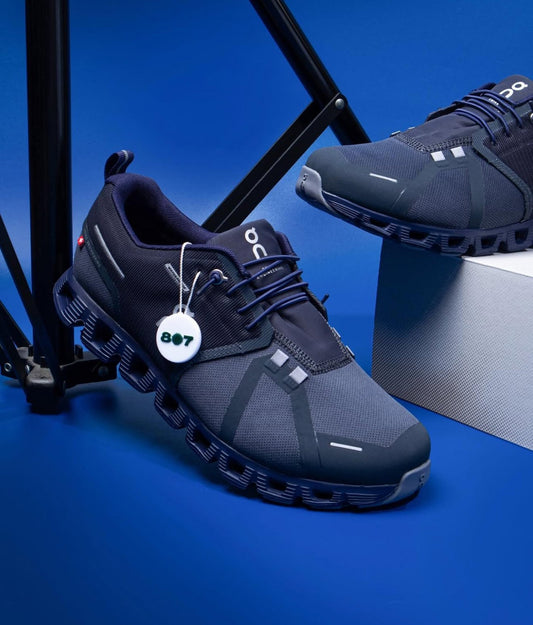 On Running Cloud 5 Waterproof Metal Navy
