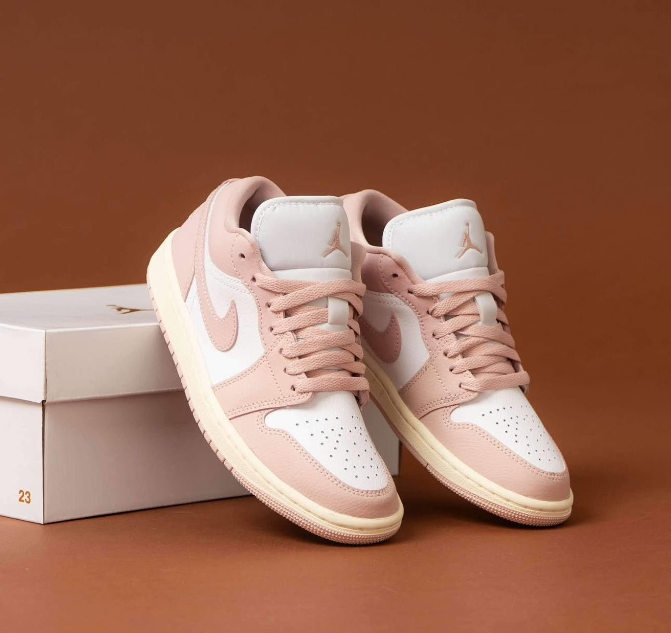 WMNs Air Jordan 1 Low Pink Oxford