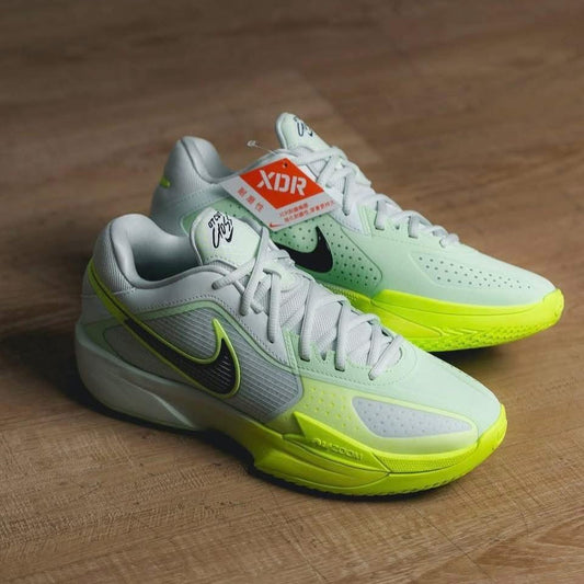 Air Zoom GT Cut Cross Barely Green