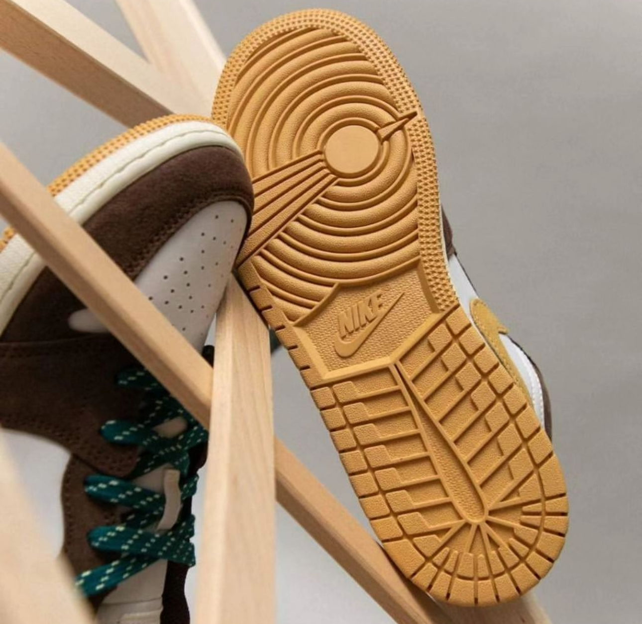 Air Jordan 1 Low Cacao Wow
