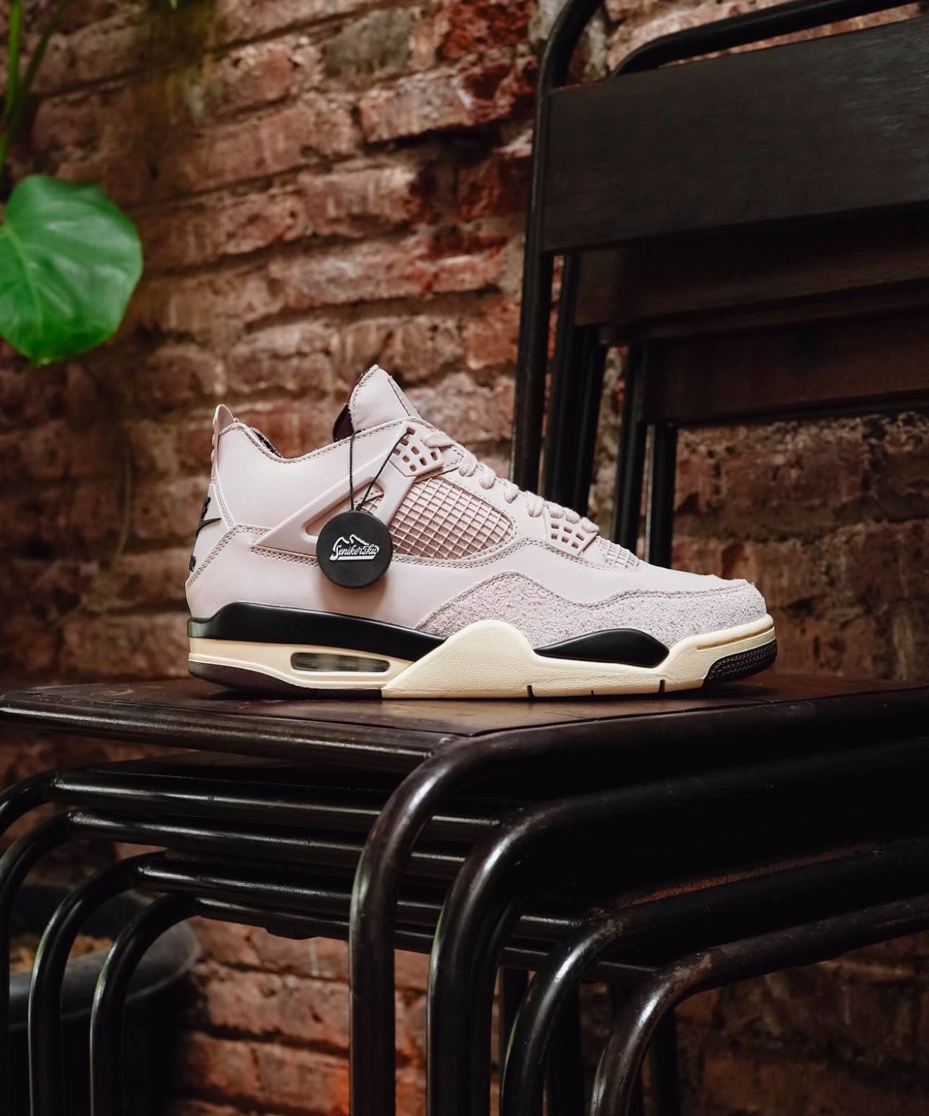 Jordan 4 Retro OG SP A Ma Maniére While You Were Sleeping