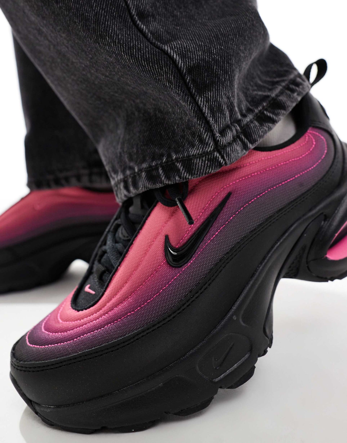 WMNs Airmax Portal Black Pinksicle