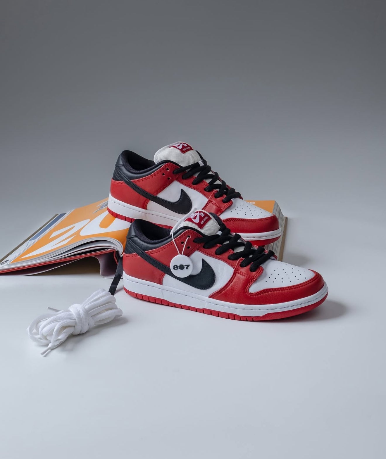 SB Dunk Low Pro J-Pack Chicago ( Close to UA )