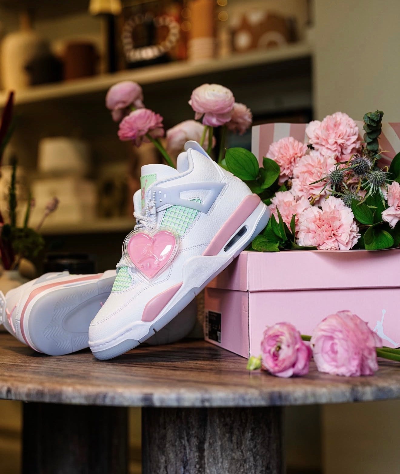 WMNs Air Jordan 4 Retro Valentine's Day (2026)