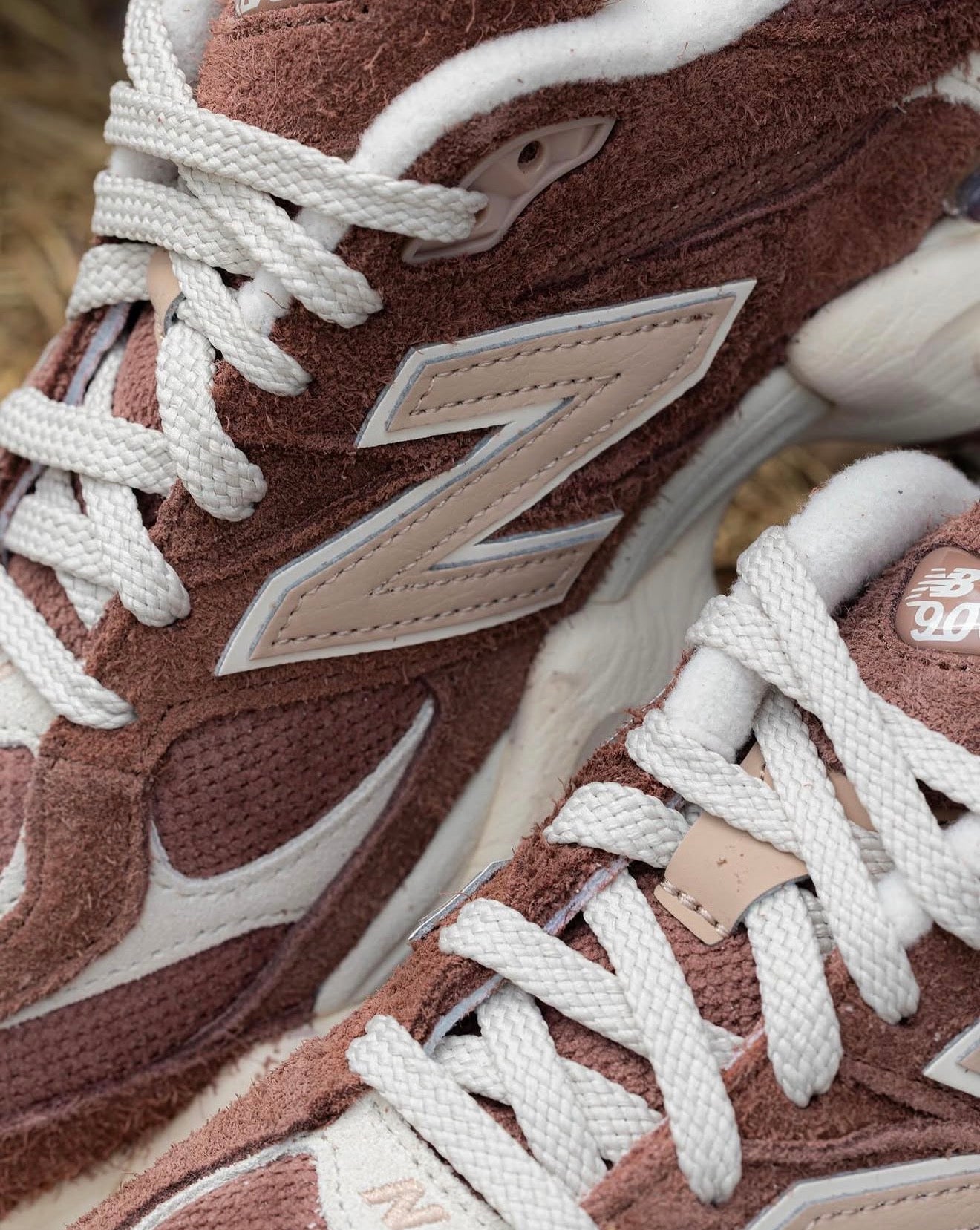NB Balance 9060 Rich Oak