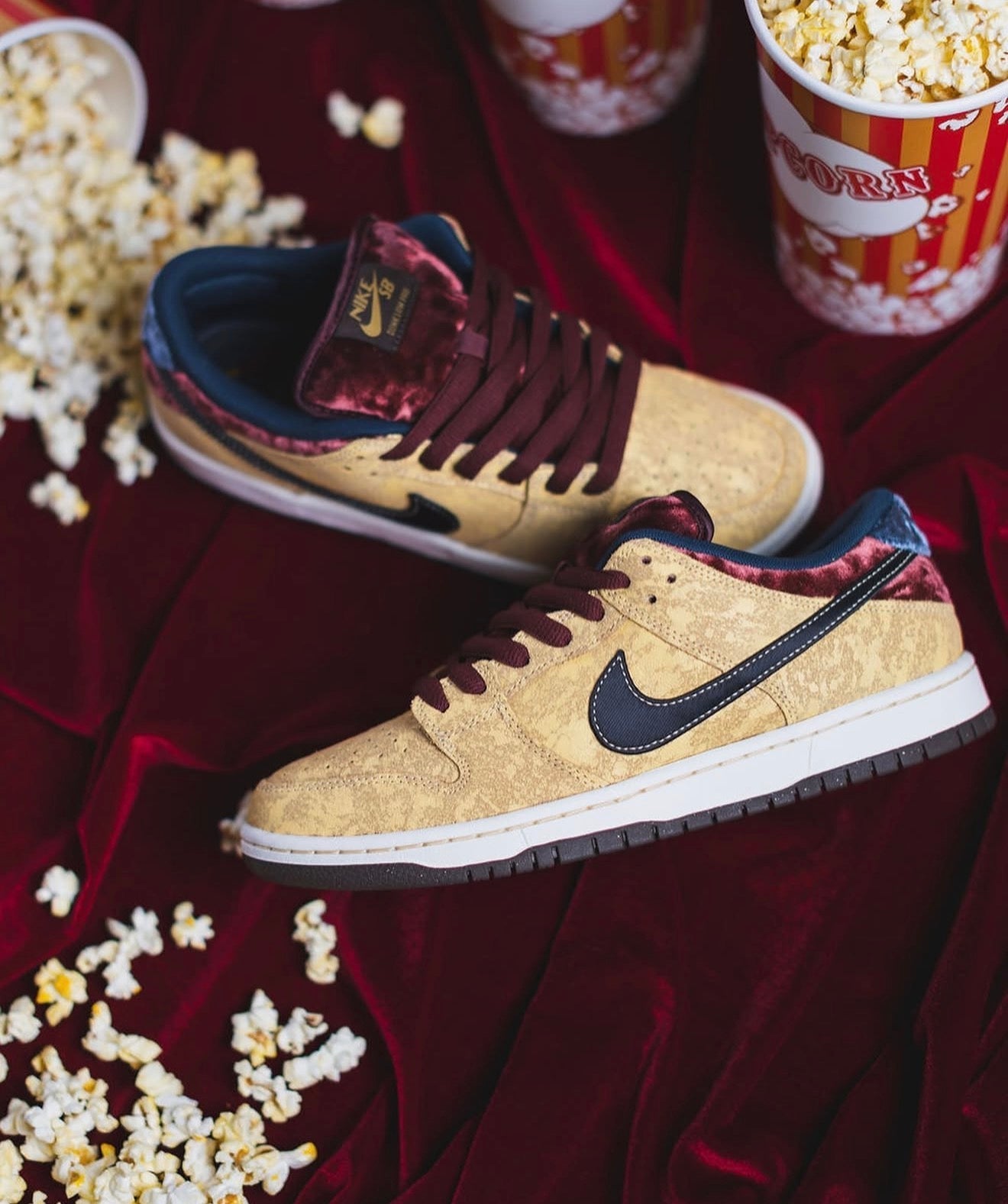 SB Dunk Low Pro City of Cinema