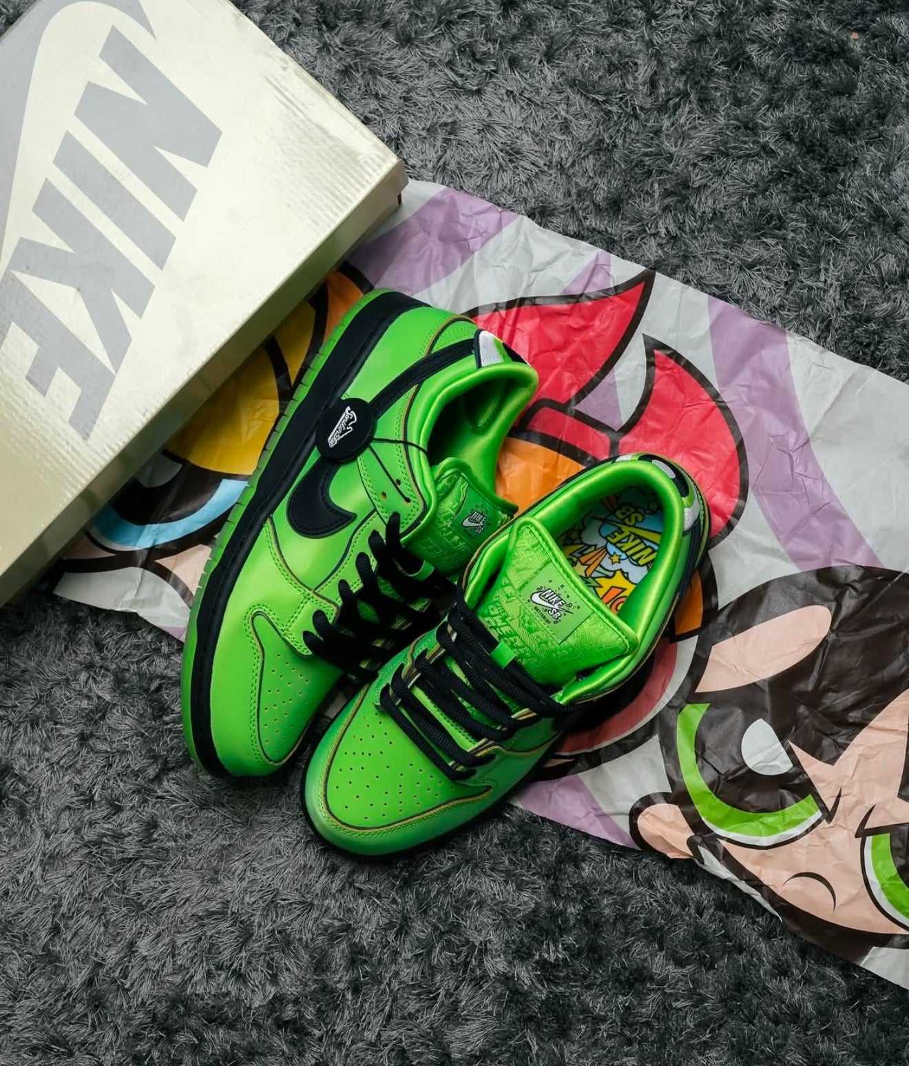 WMNs SB Dunk Low The Powerpuff Girls Buttercup