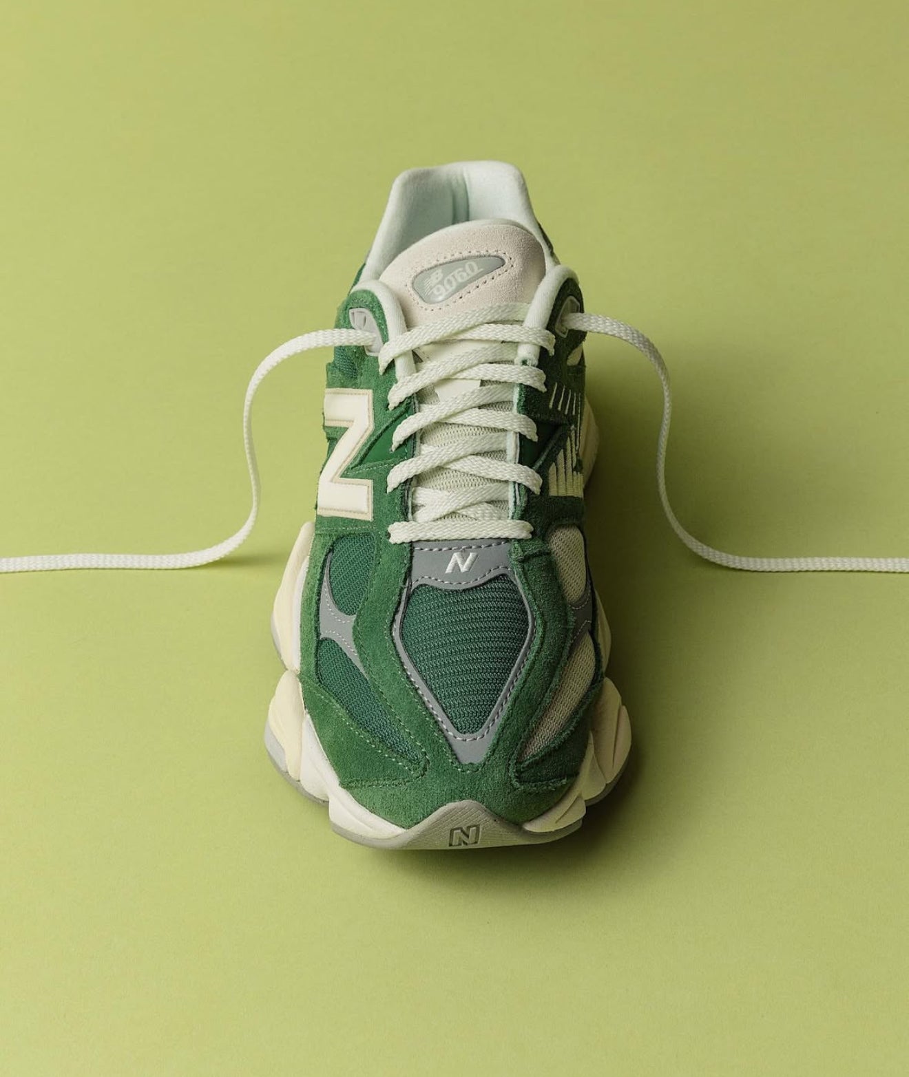 New Balance 9060 Nori Green