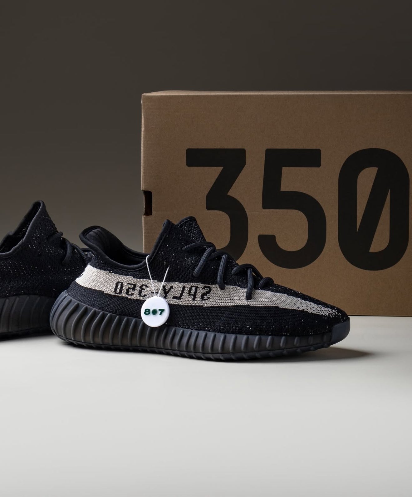 Yeezy Boost 350 V2 Oreo