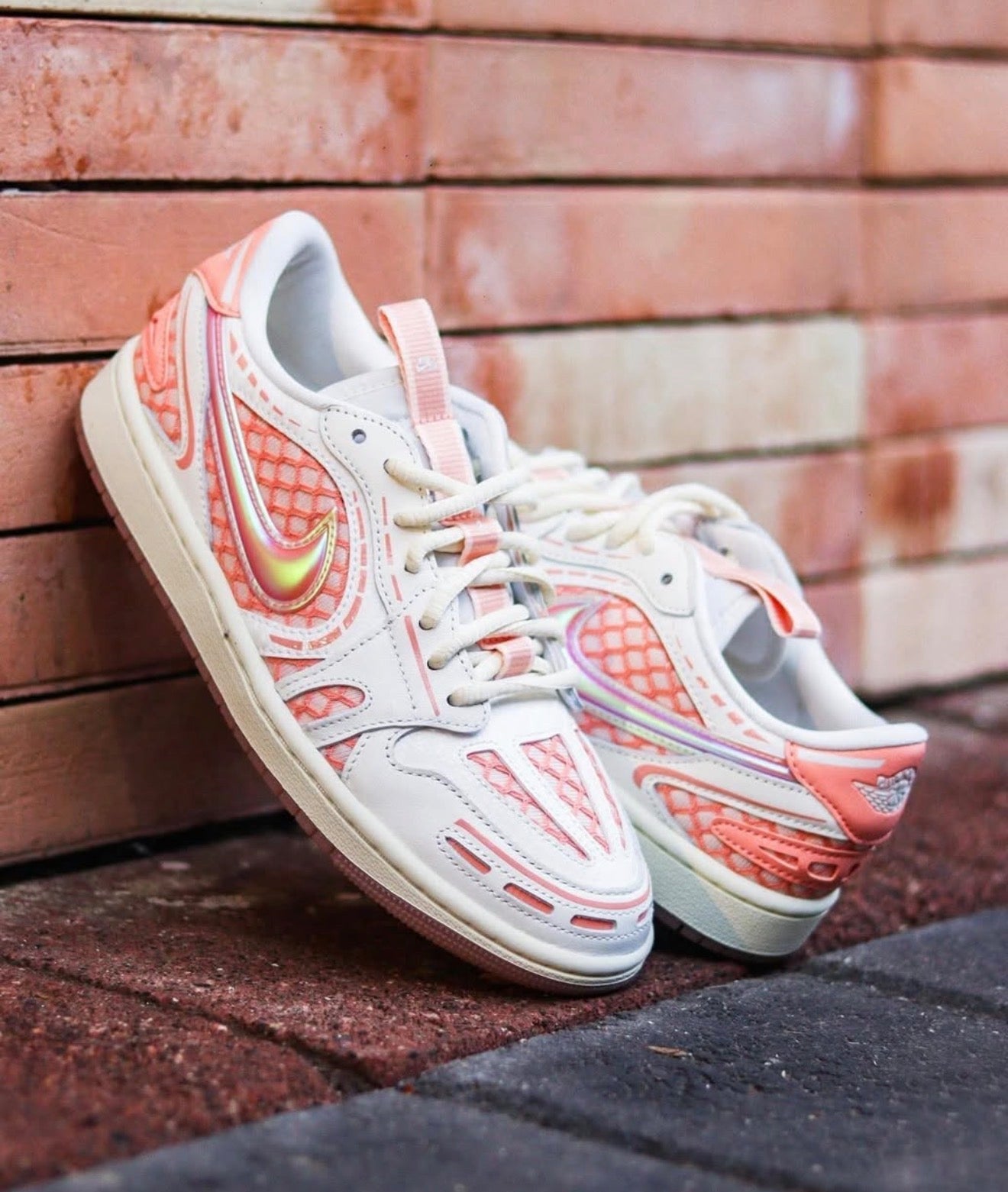 Air Jordan 1 Low Method of Make V3 Sail Washed Coral