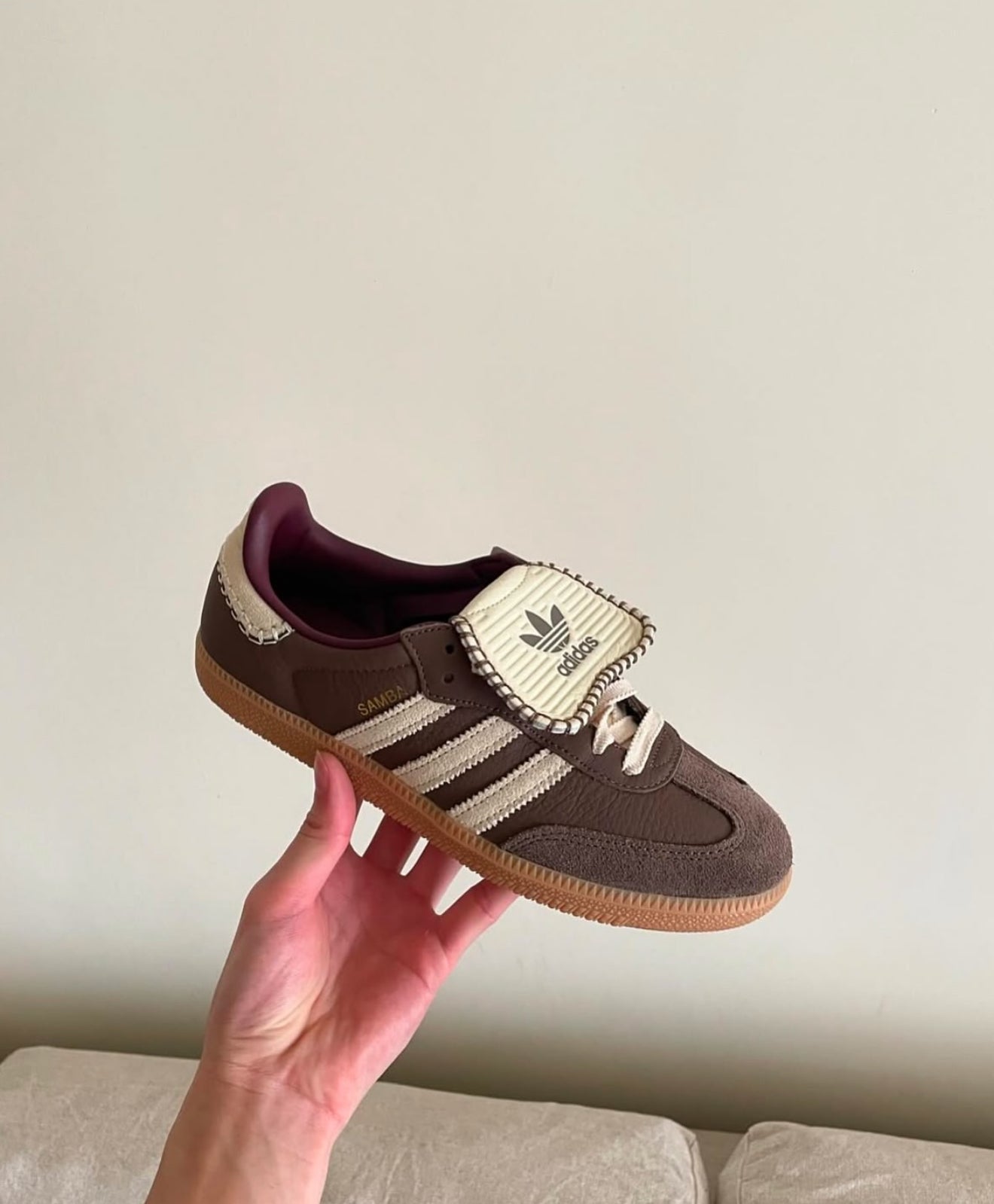 WMNs Samba LT Earth Strata White Gum