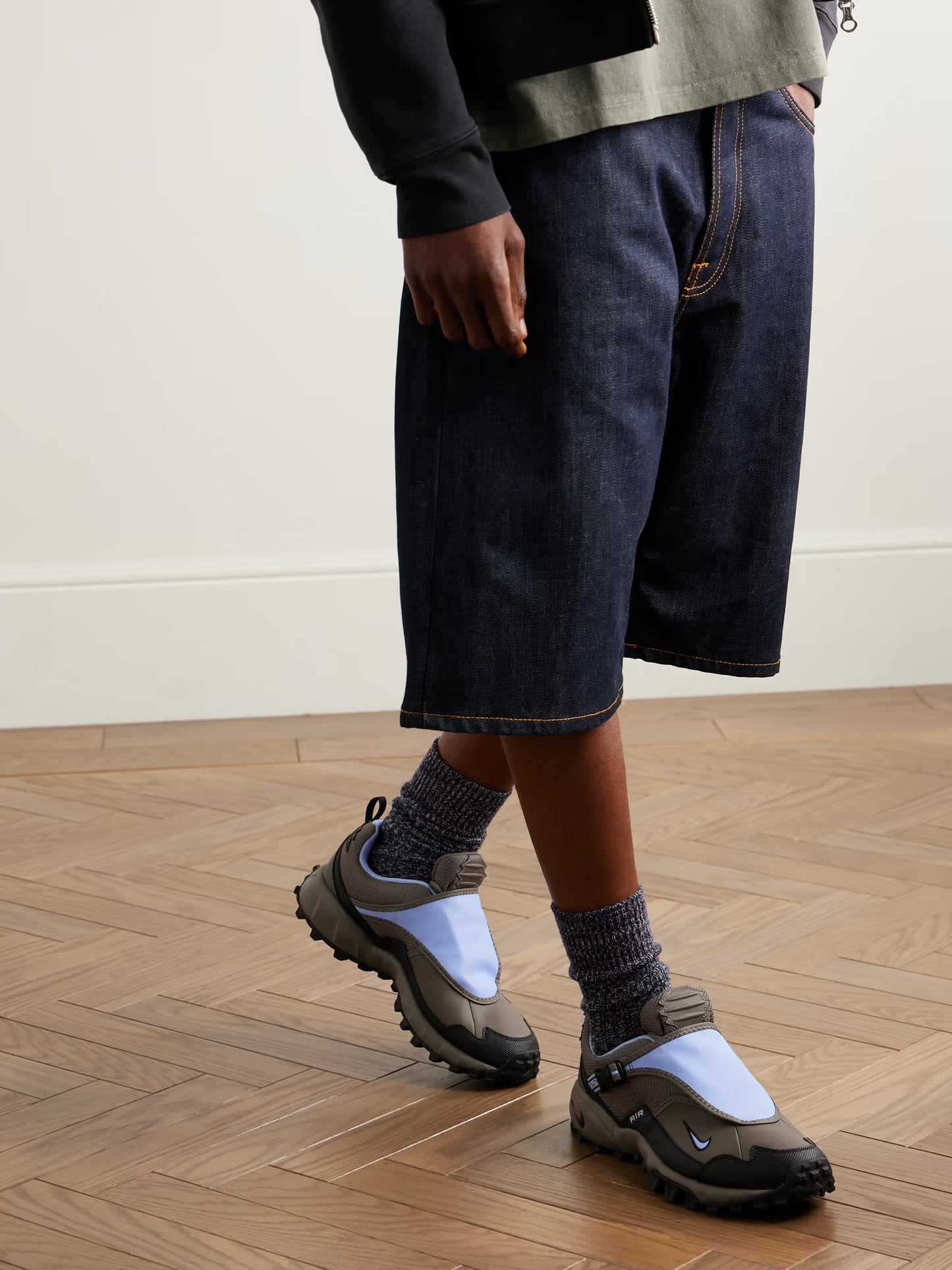 ACG Phassad Cave Stone Aluminum