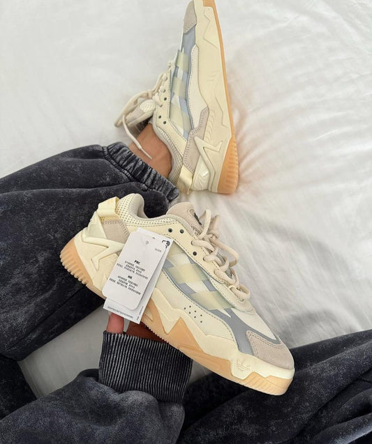 Niteball Trainers Light Beige