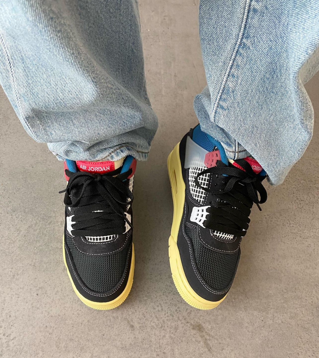 Air Jordan 4 Union Off Noir