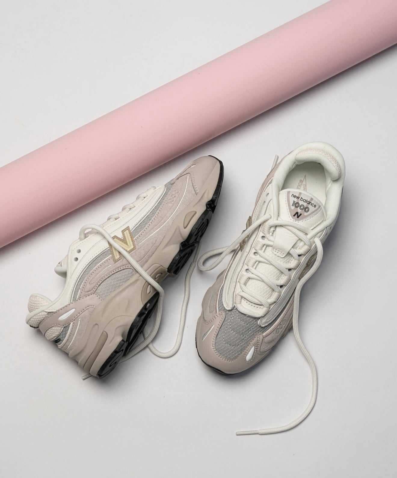 NB Balance 1000 Grey Cream