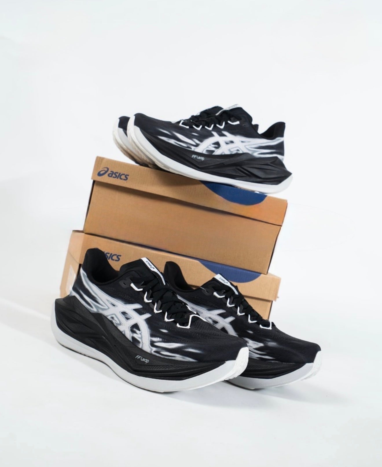 Superblast 3 Black White