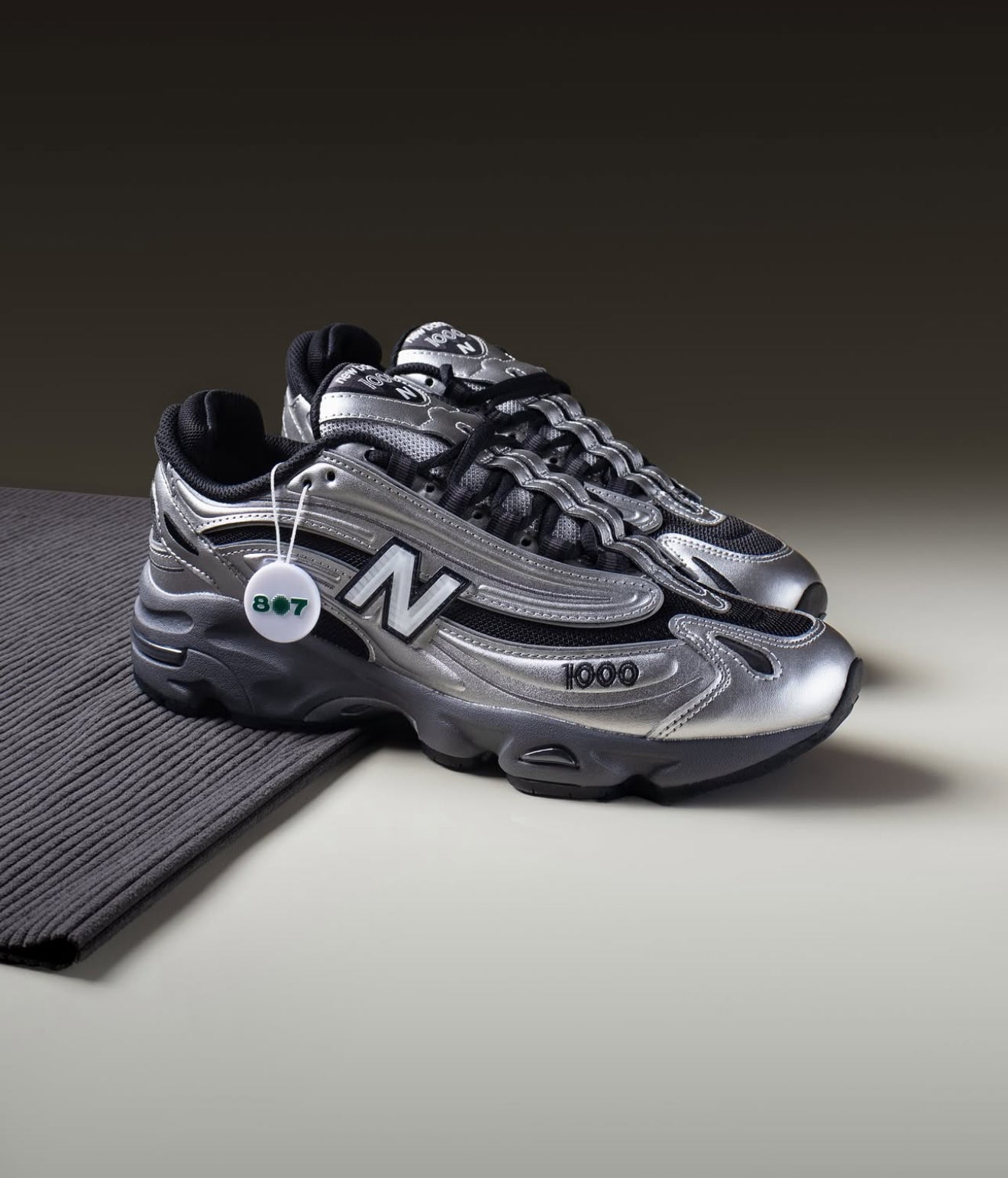 New Balance 1000 Black Silver Metallic